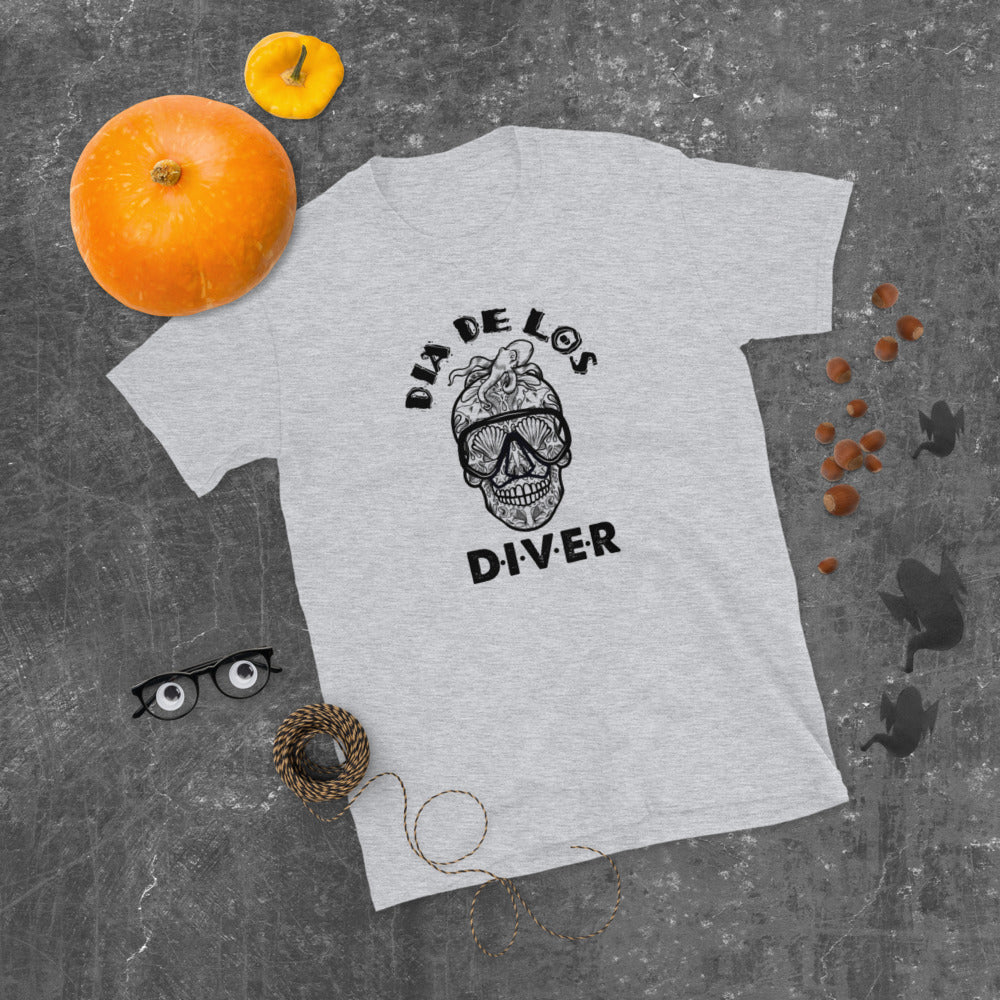 Dia De Los DIVER - Unisex Gildan Soft64 S-Sleeve T-Shirt (Black Print)